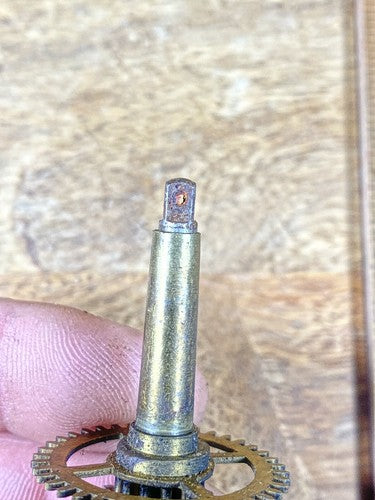Seth Thomas Clock Movement (No. 44 ?/ See Pics) Hands Post (KD879)