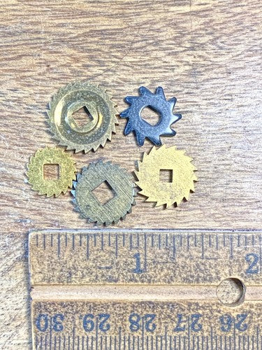 Assorted Lot Of Old Clock Movement Click Wheels (Lot Of 5) (KD2071)
