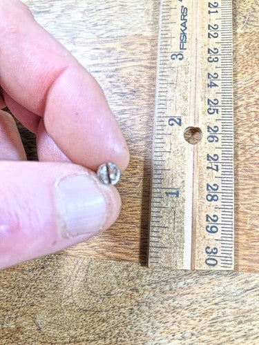 Old Wood Clock Foot    (K9332)