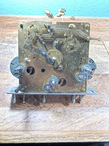 Urgos UW32127B Series Clock Movement Mounting Plate    (K8759)
