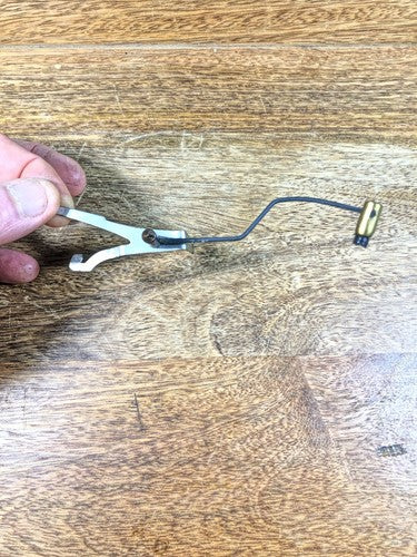 Korean Sehwa Clock Movement Hammer  (See Pics To ID Mvmt)   (K9536)