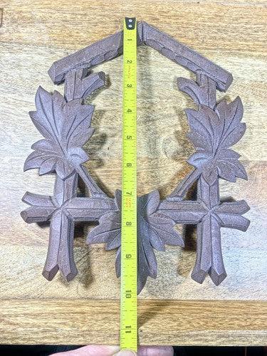 Old Cuckoo Clock  Surround (8 X 10 1/4 Inches) (LL5262)