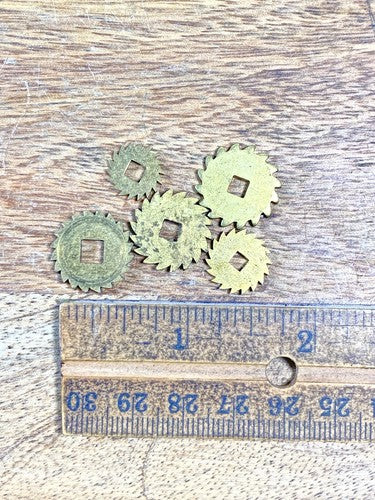 Assorted Lot Of Old Clock Movement Click Wheels (Lot Of 5)       (KD2106)