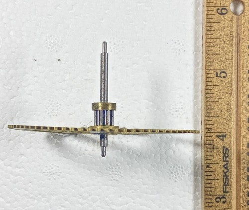 Unbranded 30 Hour Clock Movement Time Side 2nd Wheel (See Pics To ID)   (KD503)