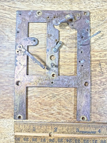 Gilbert Kitchen Clock Movement Front Plate (Pivots Look Good) (KD1624)