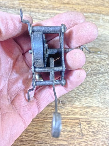 Old Kitchen Clock Alarm Movement (Spring Is Good) For Parts/Repair (KD1289)