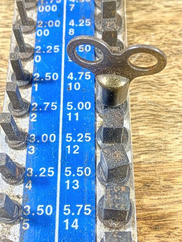 Small Clock Key Size Number 11 or 5.00mm  (KD1312)