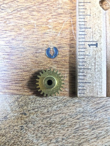 Seth Thomas 1703 (Electric) Clock Movement Small Transmission Wheel  (K8627)