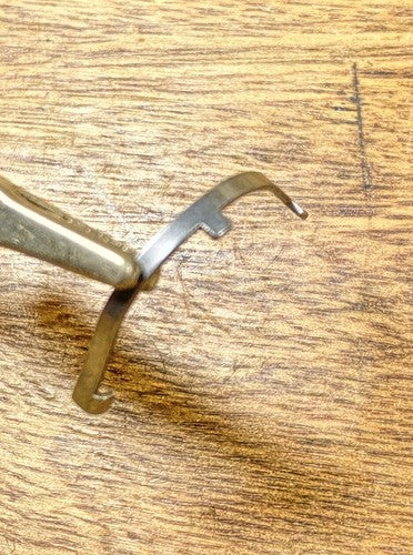 Unique Old Clock Movement Click Wheel Spring (KD378)