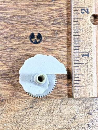 Seth Thomas A403-002 Clock Movement Hour Wheel  (K9554)