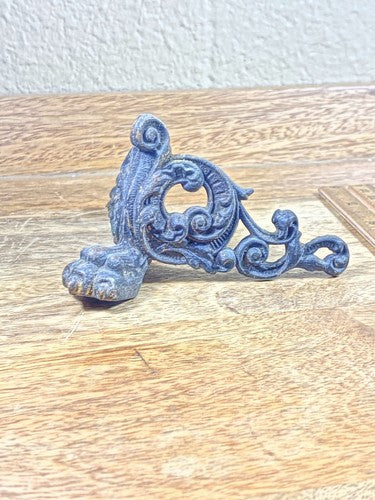 Large Old Unique Clock Claw Foot     (KD893)