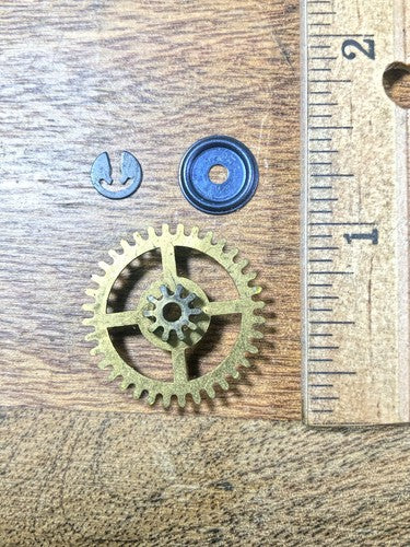 Junghans W 274 / 200 Clock Movement Minute Wheel    (KD3687)