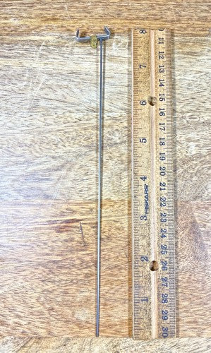NOS Clock Movement Verge Or Crutch Measures 19.11mm Between Teeth (KD792)