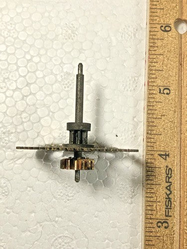 EN Welch Clock Movement Strike Side 2nd Wheel (See Pics To ID Mvmt)     (K9289)