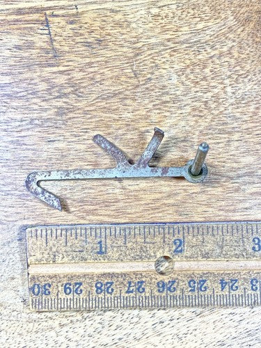 Ingraham (Stamped 28 ) Clock Movement Drop Lever (KD909)