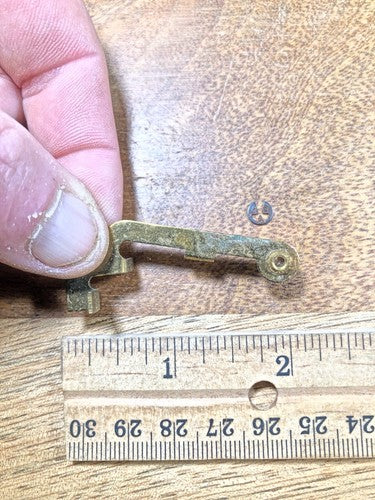 Old Urgos UW6 Series Clock Movement Rack Hook (See Pics To ID Mvmt) (K8078)