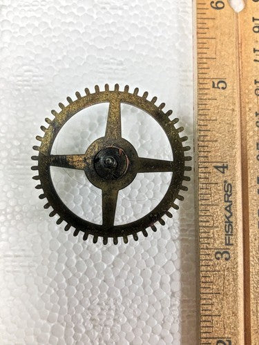 Ingraham 30 Hour Clock Movement Time Side 3rd Wheel (See Pics To ID) (K8639)