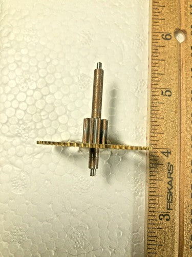 Smiths Enfield Clock Movement Time Side 2nd Wheel (See Pics To ID Mvmt) (K9261)