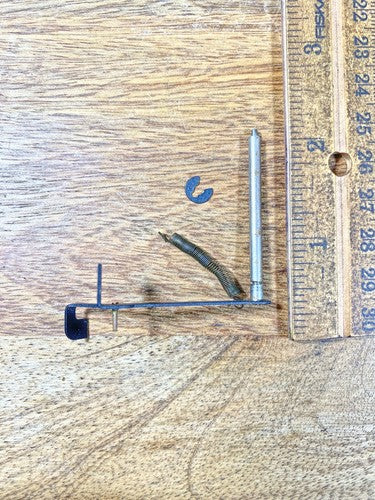 Chinese Clock Movement Rack Hook (See Pics To ID Movement) (KD1575)