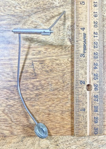 Unbranded 30 Hour Clock Movement Hammer Assembly (See Pics To ID Mvmt) (KD506)