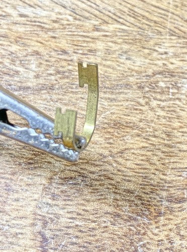 Unique Old Clock Movement Click Wheel Spring (KD389)