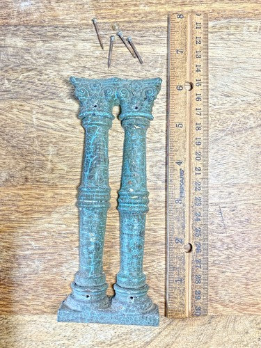 Mantel Clock Columns    (KD2255)
