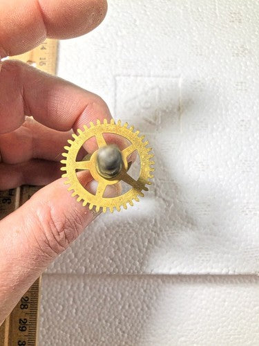 Old Baden Clock Movement Hands Post (See Pics To ID Mvmt) (K8827)