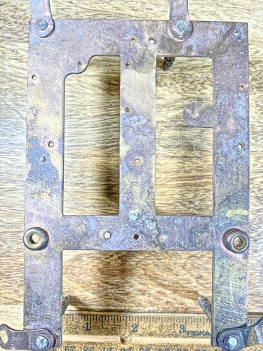 Gilbert Kitchen Clock Movement Back Plate (Pivots Look Good)  (KD1625)