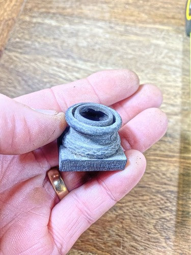 Antique Round Mantel Clock Column Base (Takes 3/4 Inch Round Column) (KD1332)