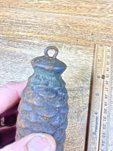 Cuckoo Clock Cast Iron Pine Cone Weight 1276g Or 2.13lb 7.4 Inches Long (K9911A