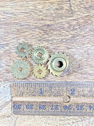 Assorted Lot Of Old Clock Movement Click Wheels (Lot Of 5) (KD2103)