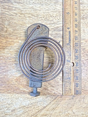 Old Rusty Mantle Clock Gong   (KD2253)