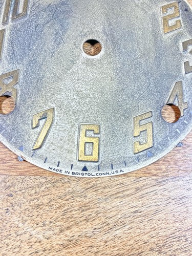 Old Unbranded 8 Day Metal Clock Movement Dial Pan    (KD020)