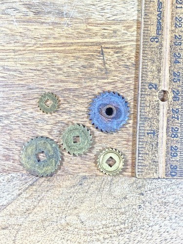 Assorted Lot Of Old Clock Movement Click Wheels (Lot Of 5) (KD1986)