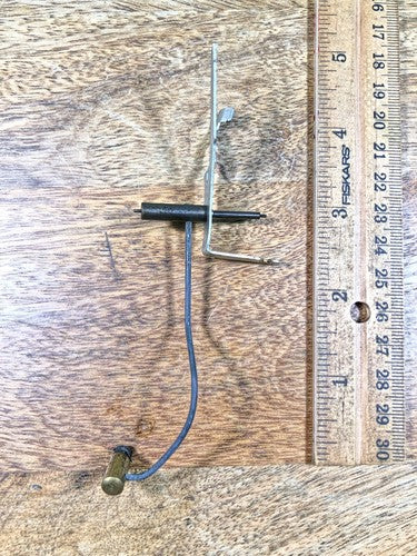 Korean Sehwa Clock Movement Hammer  (See Pics To ID Mvmt)   (K9536)