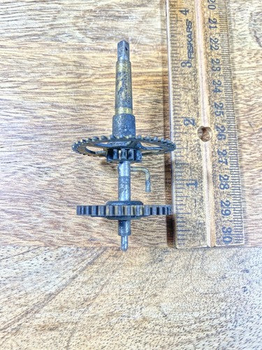 Birge & Fuller Clock Movement Hands Post (See Pics To ID)(KD1564