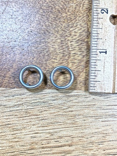 2 Silver Clock Keyhole Grommets (10.04mm or .39 inch Inner Diameter)  (K7961)