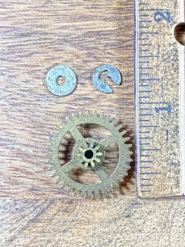 Hubert Herr Triberg Cuckoo Clock Movement Minute Wheel  (KD1389)