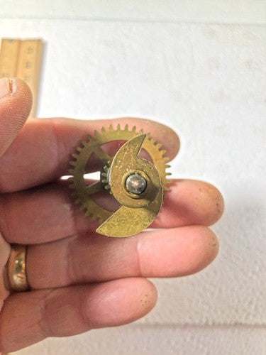 Old Baden Clock Movement Hands Post (See Pics To ID Mvmt) (K8827)