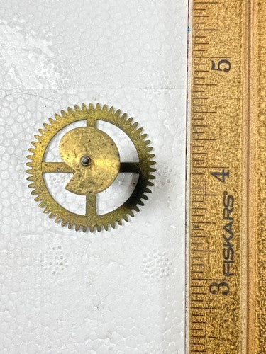 GM Angem Cuckoo Clock Movement Strike Side 2nd Wheel        (KD1368)