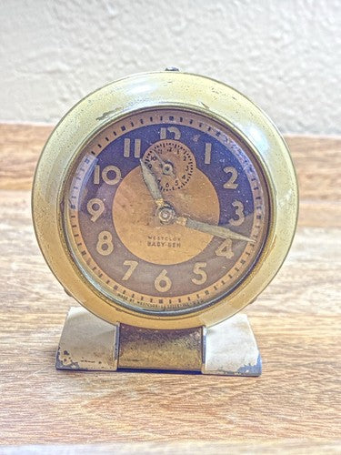 Westclox Style 5 Baby Ben Model 61-R White Case Alarm Clock 1939-49     (K9933)
