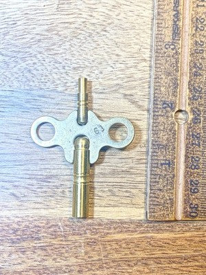Clock Key Size 5 or 3.50mm And Size 00 or 2.00mm on Top  (KD4451)
