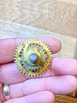 Gilbert Clock Movement (Stamped 24) Hands Post  (KD4388)