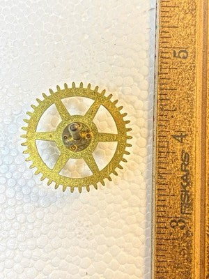 Antique New Haven Clock Movement Time Side 3rd Wheel  (KD4323)
