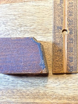 Old Wooden Clock Trim Piece      (KD4196)