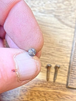 Clock Dial Pan Mounting Screws      (KD4390)