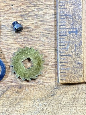 Ingersoll Clock Movement  Click Wheel (See Pics To ID Movement) (KD3057)