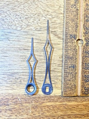 Gilbert Clock Movement (Stamped 30) Hands Set (See Pics To ID Mvmt)   (KD4594)
