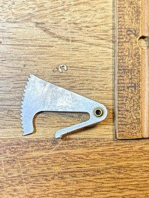 Hermle 451-050 Clock Movement Rack  - Vintage Clock Parts (KD3763)