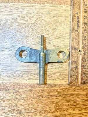 Clock Key Number 8 (4.25mm) on Bottom, Number 000 (1.75mm) On Top       (KD4107)